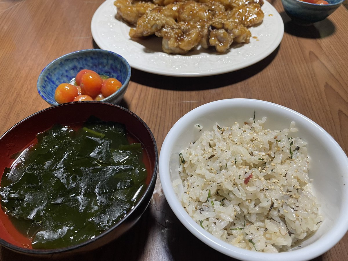 FT20977998's tweet photo. 夜 https://t.co/uYSb5P2Q4Z