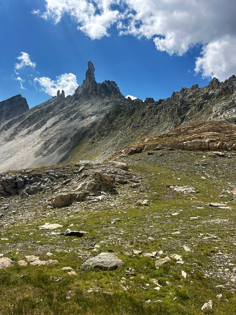 GatBasenc's tweet photo. Donant tombs per Tignes https://t.co/UR7WLxKT91