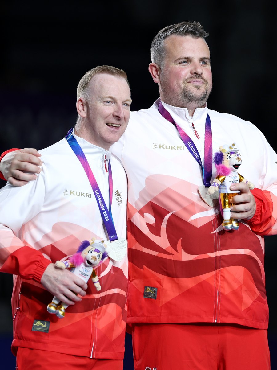 Team England tweet media