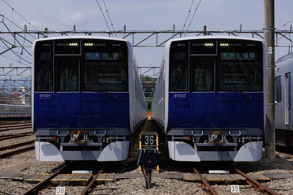 3vf_11639's tweet photo. 2026.08.02
「新型車両90000系撮影会・内覧会」

猛暑のなか堂々3編成並べての撮影会に参加！
撮影後は91003fの車内で内覧・物販が行われ、一足先に90000系に乗車することができました https://t.co/A85bcWQS7K