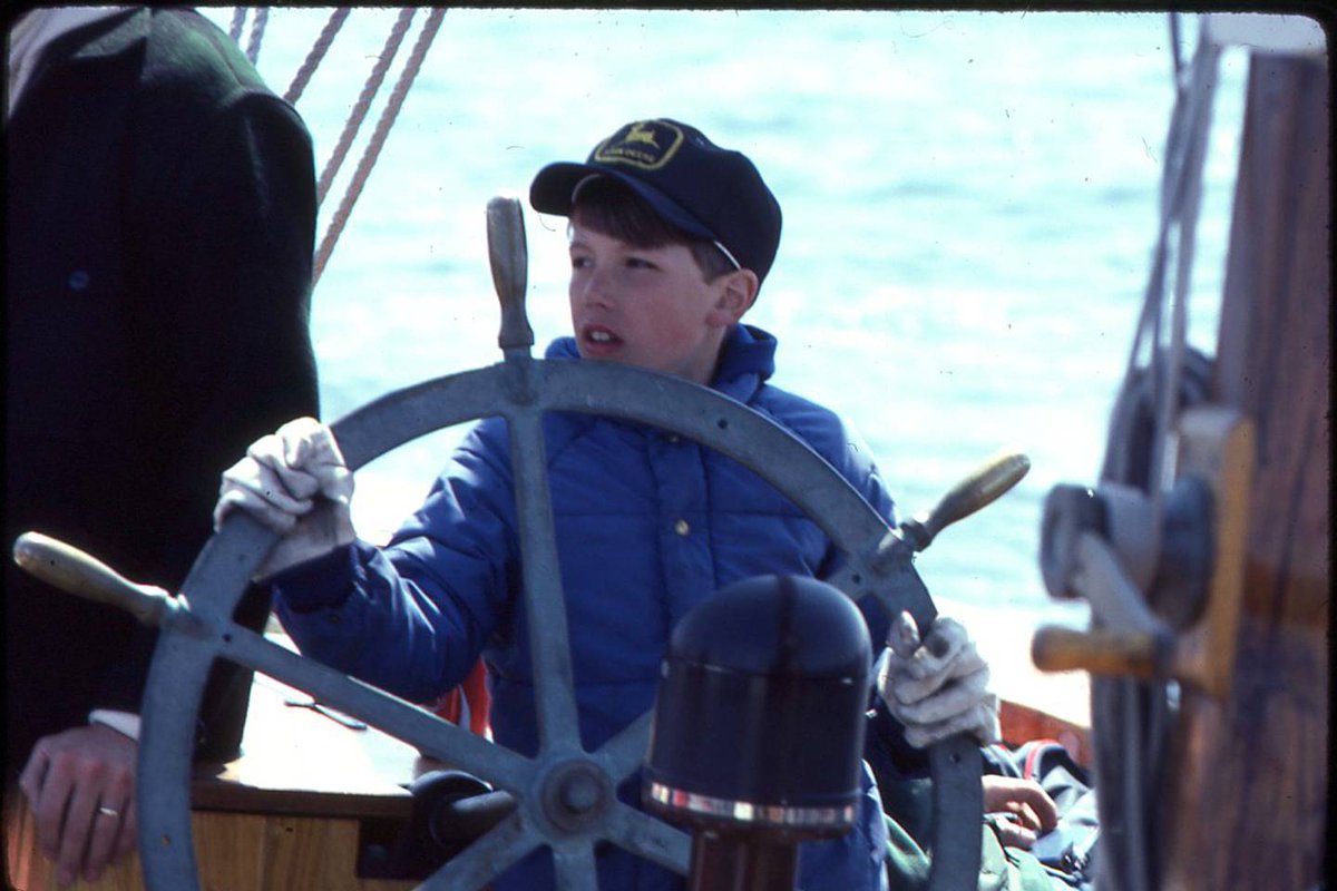IHaveChuckie's tweet photo. 30 Fun Facts About 'The Voyage of the Mimi'
Ben Affleck https://t.co/IPrbplIvDf https://t.co/zqlsr7wCzl