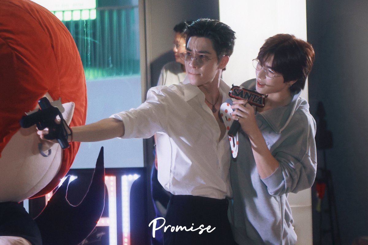 Promise_ppe's tweet photo. 20260802 งานมหกรรมนิยายนานาชาติ2026

🔥🔫🖤🤍

@perthppe @Ppsanta 
PSD MOGULARRIVAL FS26
#งานมหกรรมนิยายนานาชาติ2026xPerthSanta
#PerthSanta #เพิร์ธแซนต้า https://t.co/A0KcMMpOBL