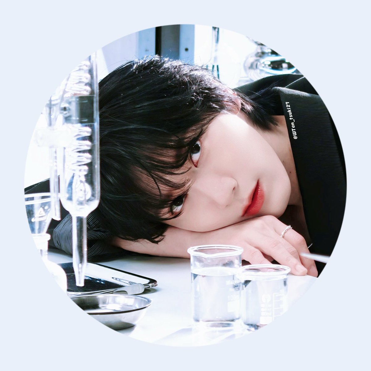 WTen_tsuki27's tweet photo. TEN🐈‍⬛header❄️

👉feel free to use🧊

#TEN #เตนล์ #李永钦 #텐 https://t.co/7heNI1GDa0