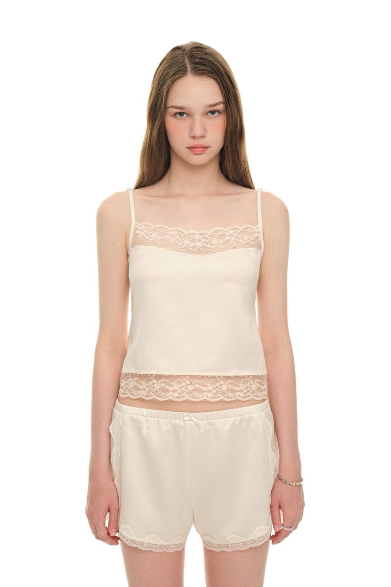 spingxx's tweet photo. lace trim slip 𓇼₊˚🧵 (-35%) 
เสื้อ 1,450.- | กางเกง 1,500.- (สีฟ้า 1,650.-) free ems https://t.co/zQxUNbGE9f
