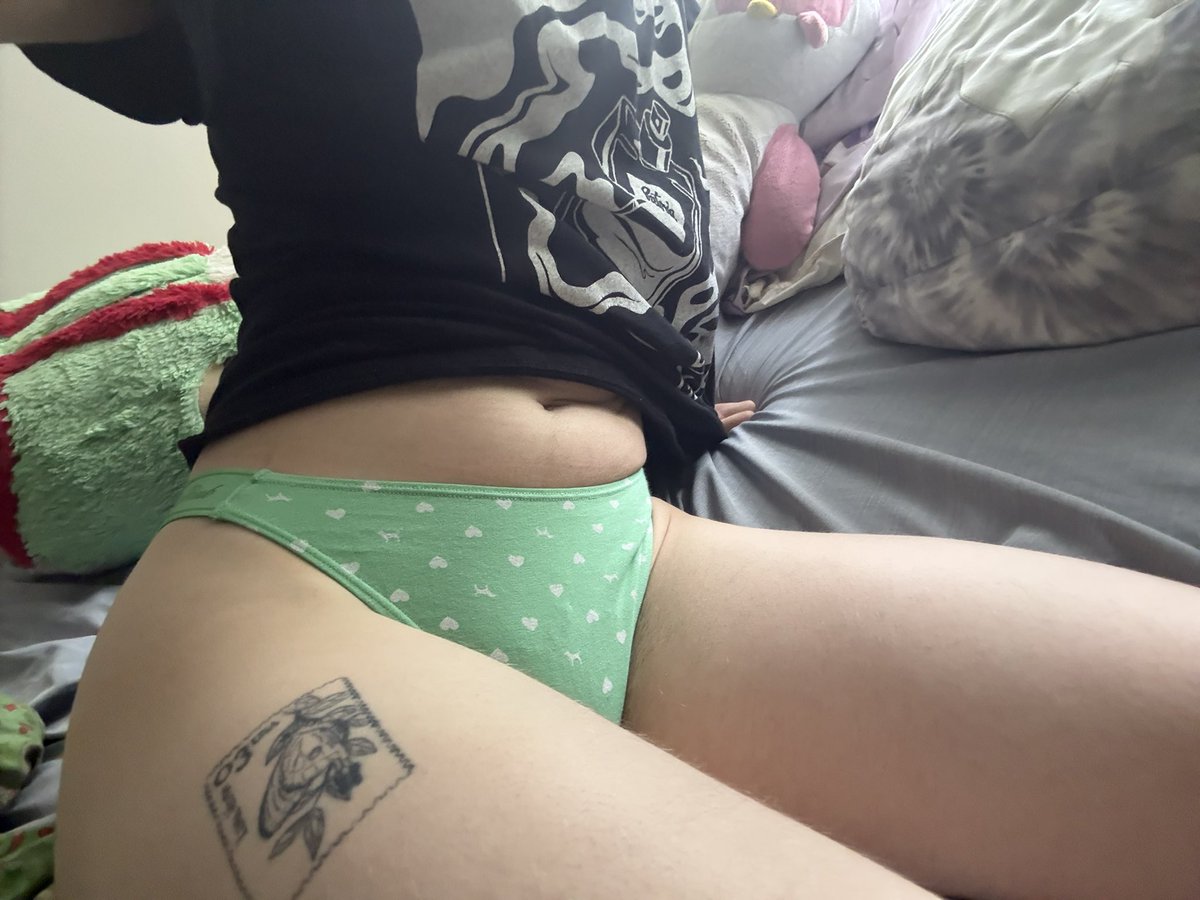 NovaStarPaws's tweet photo. puppy thong puppy thong >w< https://t.co/ijOZgA4ilH