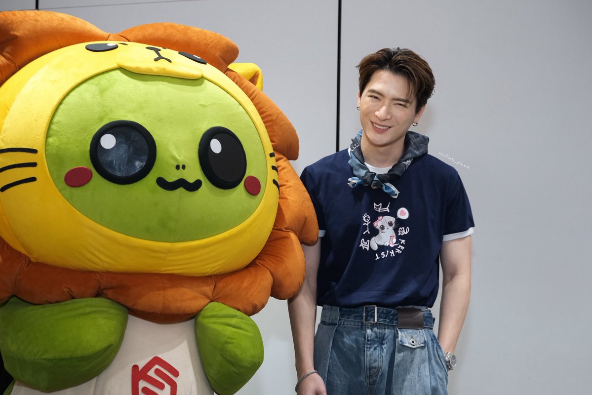 sashimi_pizza's tweet photo. เพิ่งได้ฤกษ์ทำรูป ขอลงเก็บสักหน่อย

#KristPerawat @kristtps 
#งานมหกรรมนิยายนานาชาติ2026xGMMTV
27.07.2026 https://t.co/WaMFyy4put