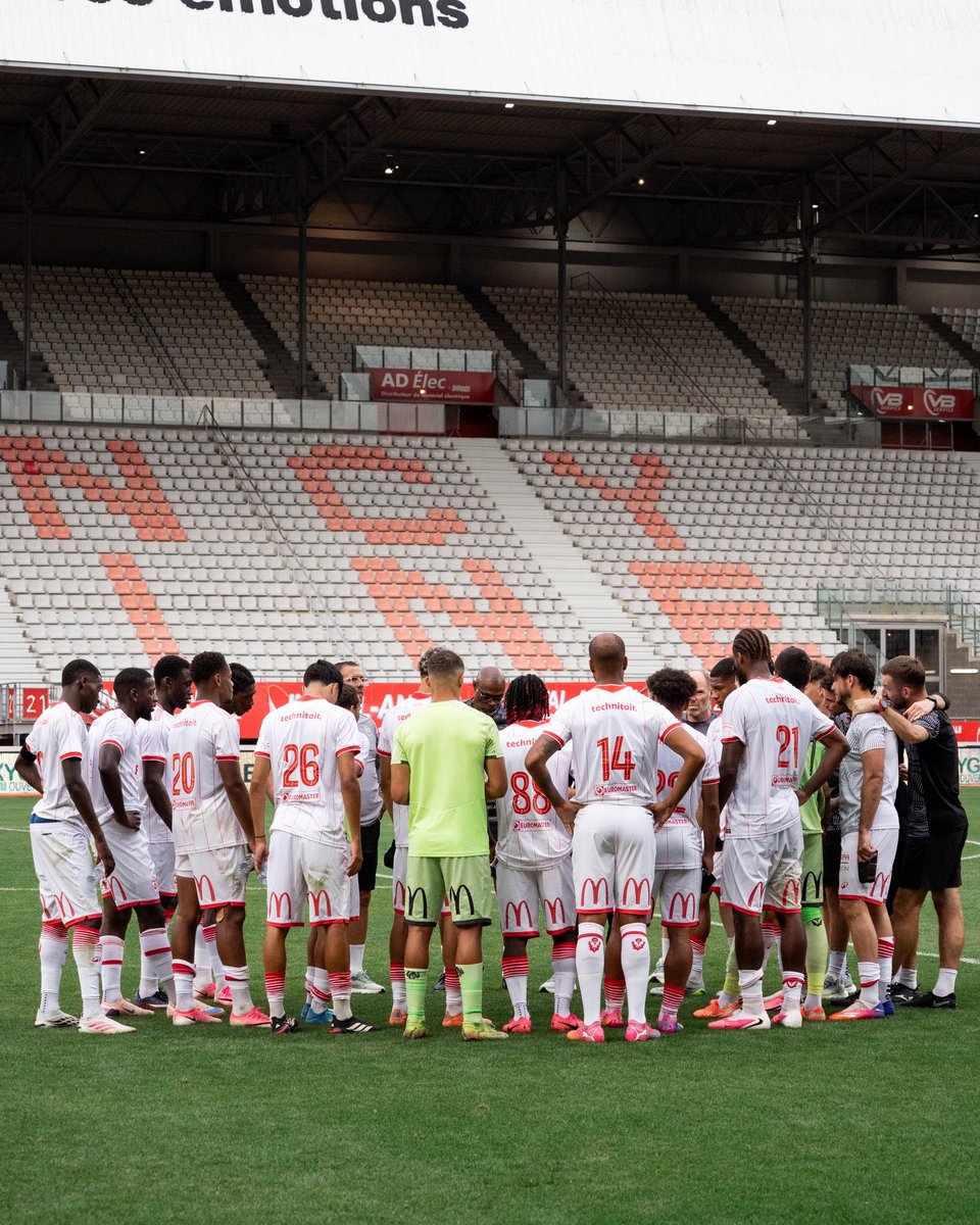 asnlfans's tweet photo. 📊 Le bilan de la préparation de l’ASNL :

✅ Mamer (8-0)
❌ Troyes (1-3)
🤝 Thionville (2-2)
✅ Haguenau (5-0)
🤝 Annecy (1-1)
🤝 Épinal (0-0)
🤝 Dijon (2-2)

🏆 Top 3 des buteurs :

🥇 Housni : 7 buts
🥈 Bokangu : 3 buts
🥉 Fdaouch : 2 buts

⏱️ Les joueurs les plus utilisés :

Tacafred : 362 min
Kébé : 362 min
Bokangu : 358 min
Housni : 344 min
Fernandez : 342 min
Bouabdeli : 340 min
Ndenbe : 331 min
Basilio : 315 min
Fdaouch : 301 min
Mendy : 297 min

(📸 @Norcy_Pictures)