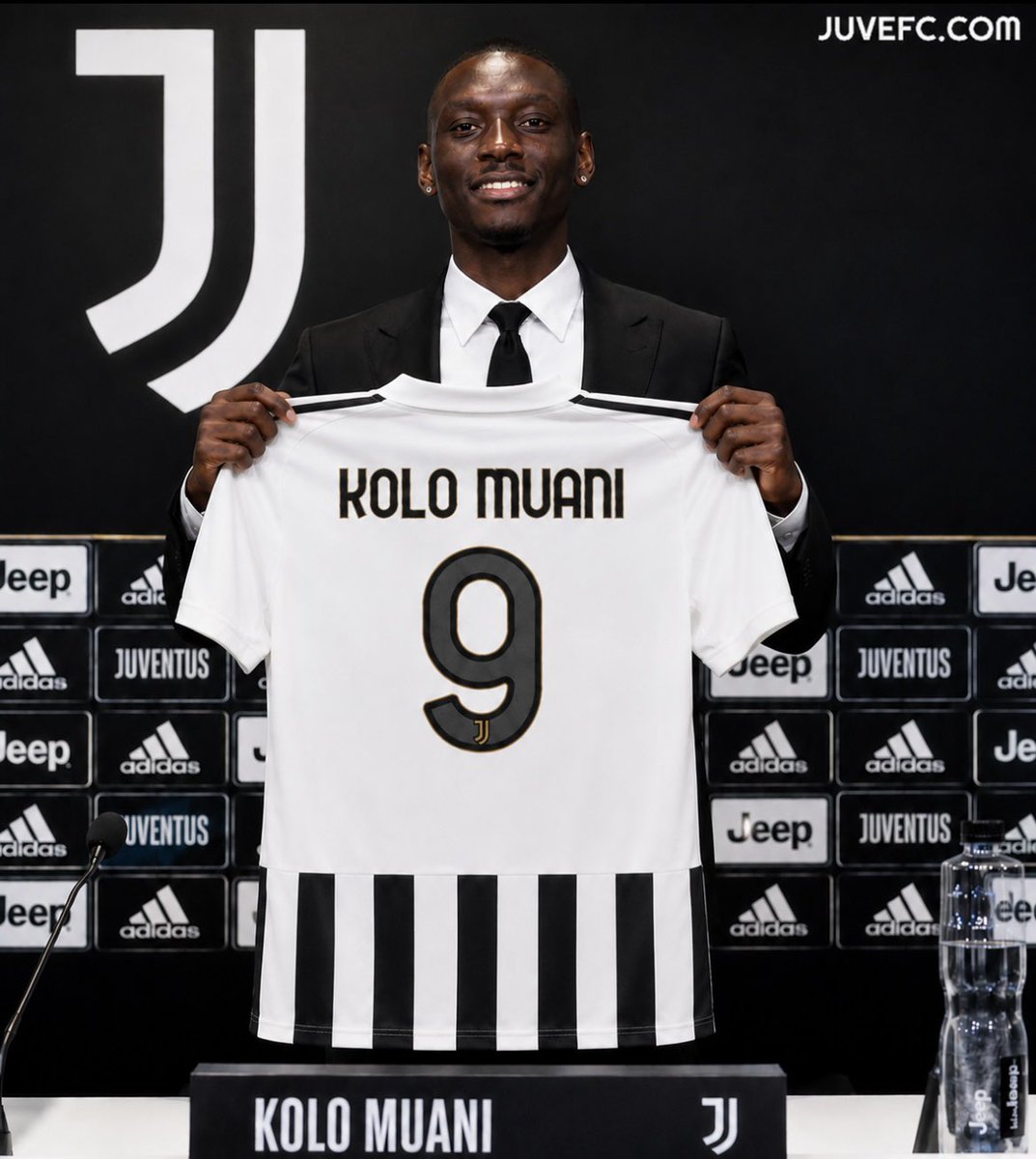 juvefcdotcom's tweet photo. RKM9 ⚪️⚫️ https://t.co/FxcLAgCPqM