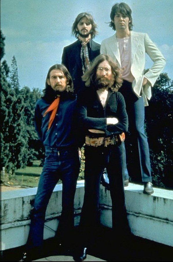crockpics's tweet photo. The Beatles' final photo session, August 22, 1969. Captured at John Lennon’s Tittenhurst Park estate, these images mark the final time John, Paul, George, and Ringo would ever be photographed together as a band.  Photo by Ethan Russell. Taken just two days after their last recording session for Abbey Road