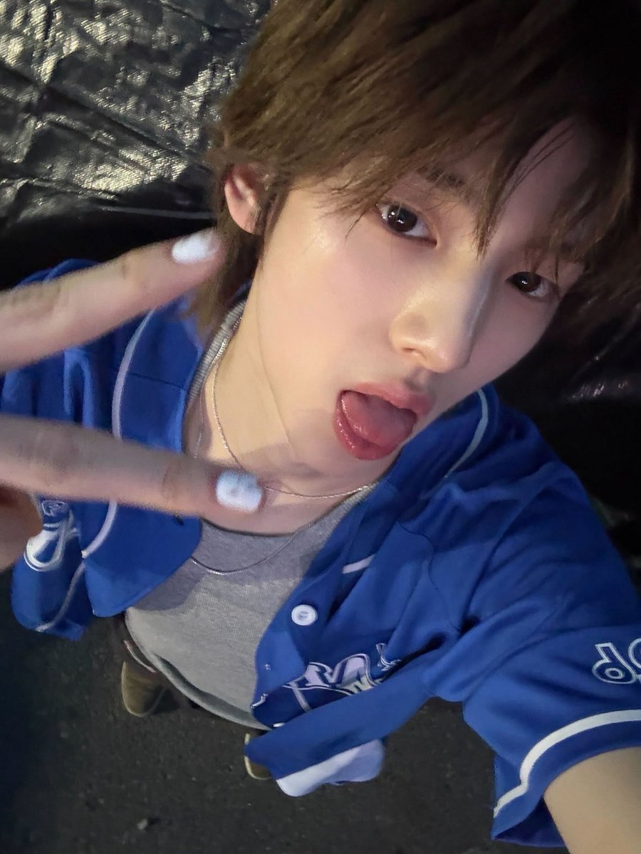 ily_15_5's tweet photo. @juhoonityvn @cortis_bighit Juhoon deserves better!
RESPECT JUHOON’S RIGHTS

#FairTreatmentForJUHOON #StopMistreatingJUHOON
#JUHOON #주훈
@cortis_bighit https://t.co/MRSyZDTWjP