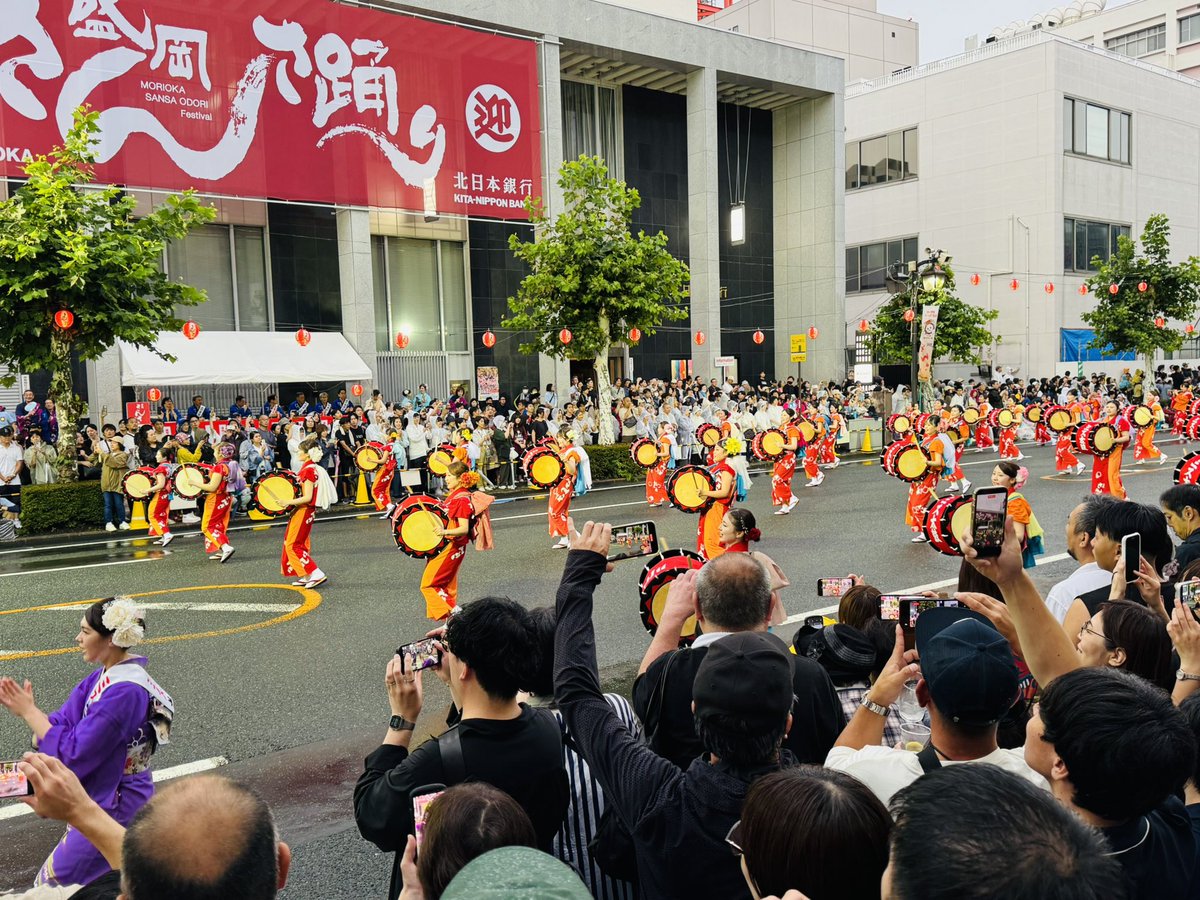 nx4pu6's tweet photo. 盛岡市　さんさ踊りにて

#iPhoneで撮影 https://t.co/xmEgMkhgzJ