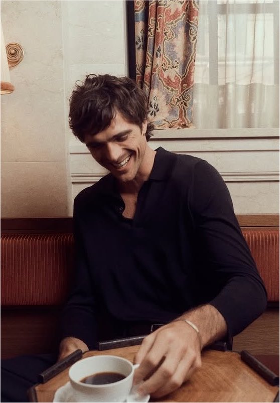 elordisdior's tweet photo. MORE OF JACOB FOR CARTIER OMG https://t.co/TzLsXBX6C3