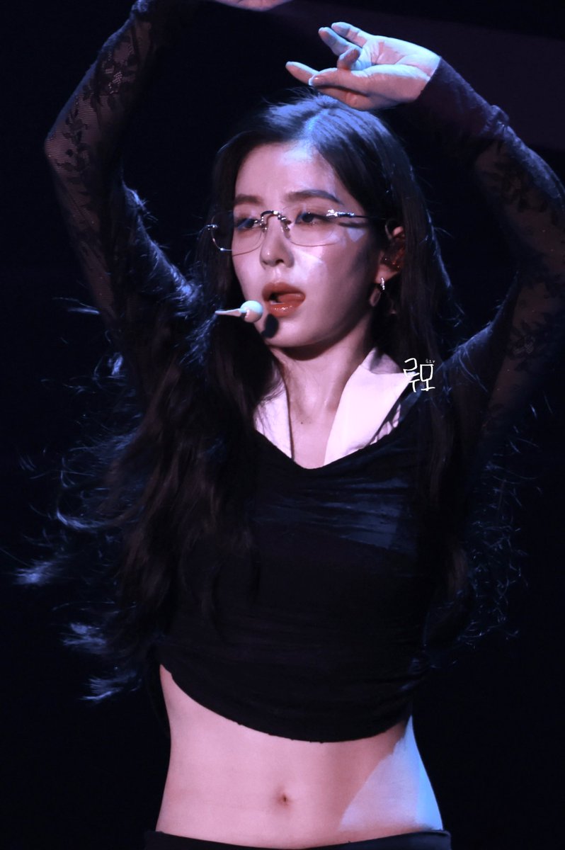 luo_603's tweet photo. 260802 팬콘 막콘 #아이린 #Irene https://t.co/zigE5Rcp1E