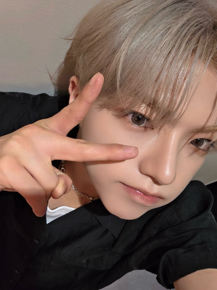 at_ALL_H_OURS's tweet photo. [#온]
이번 주도 고생했따ㅏㅏㅏ🐥😆✌️✨️

#ALL_H_OURS #올아워즈
#ON_N #온 https://t.co/8cMTkeSGIy