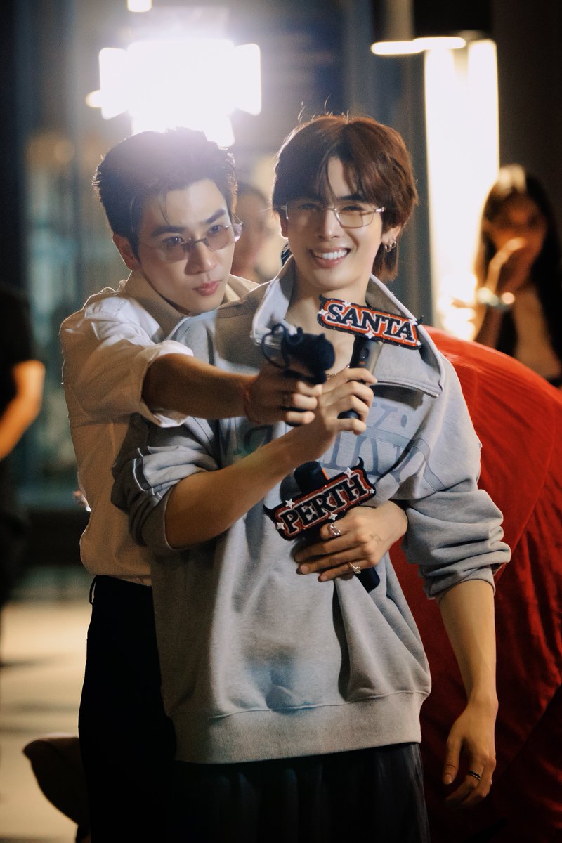 _silentvector's tweet photo. หนูไอยของข้า ใครอย่าแตะ! - กันต์ เด กัสโตร

PSD MOGULARRIVAL FS26

#งานมหกรรมนิยายนานาชาติ2026xPerthSanta https://t.co/EpurfIu8Df