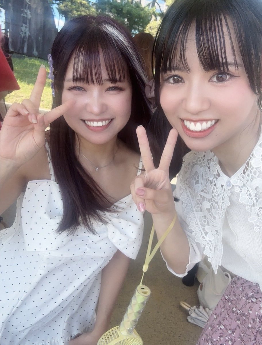 chp_remu's tweet photo. イオさんと！！
イオさんの笑った顔がとっても好きなんです(⸝⸝⸝¯ω¯⸝⸝⸝)
人見知りでまだなかなか話しきれなくて
👉🏻👈🏻⸝⸝⸝💭
これからもっともっと仲良くなりたいです！

みんなおやすみ～Zz..(๑᎑᎑) *˙˚☆ https://t.co/W8EJdkIO1Z