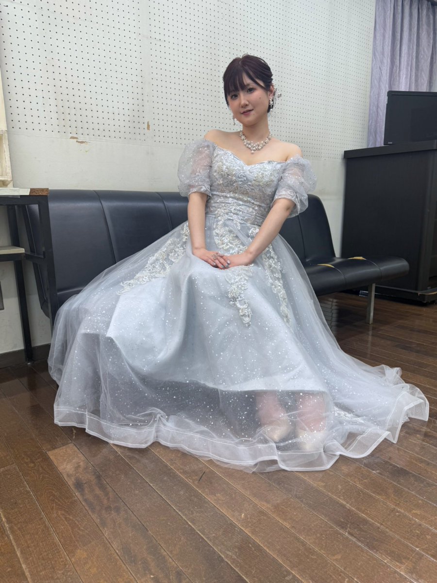 showroom_Mamii's tweet photo. 本日8/2ハープの日にお越し下さった皆様、
そしてこれなくてもパワーをくれた皆様、
そしてこんなに素晴らしい機会を下さった､
葉さん✨そして @HarpOjiさんや
素敵なハーピストの皆様、
草加市民吹奏楽団の皆様､そしてPAの皆様🙇‍♀️
本当に素敵舞台をありがとうございました😭❤️
本当に夢のような本当の時間でした🥺❤️
そして今回も大親友のききにゃが魔法を掛けて
Princessにしてくれました🥰❤️
本当に信頼できるパートナーです😳✨ 
ノーマルカメラでも喋らなきゃ
Princessなんで沢山載せちゃう🤣

ひと段落､と思いきや、皆様に応援頂いてる
クラファンもラストスパート･ここまで
本当に沢山の応援ありがとうございます！！
ですが最後まで集めさせて下さい！！
MV制作、プロモーション
頑張らせてください！❤️‍🔥
そしてバースデーライブも頑張って進めます😭❤️
これからもいっぱい､一緒に楽しい時間
過ごそうねーーー💪💕