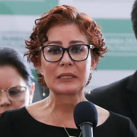 Valent3Esquerda's tweet photo. @rony_locher Pensa num povo lindo esse pessoal da direita, ne? Da ate inveja kkkkkkkkkkkkkkkkkkkkk https://t.co/qrSUZkSAee