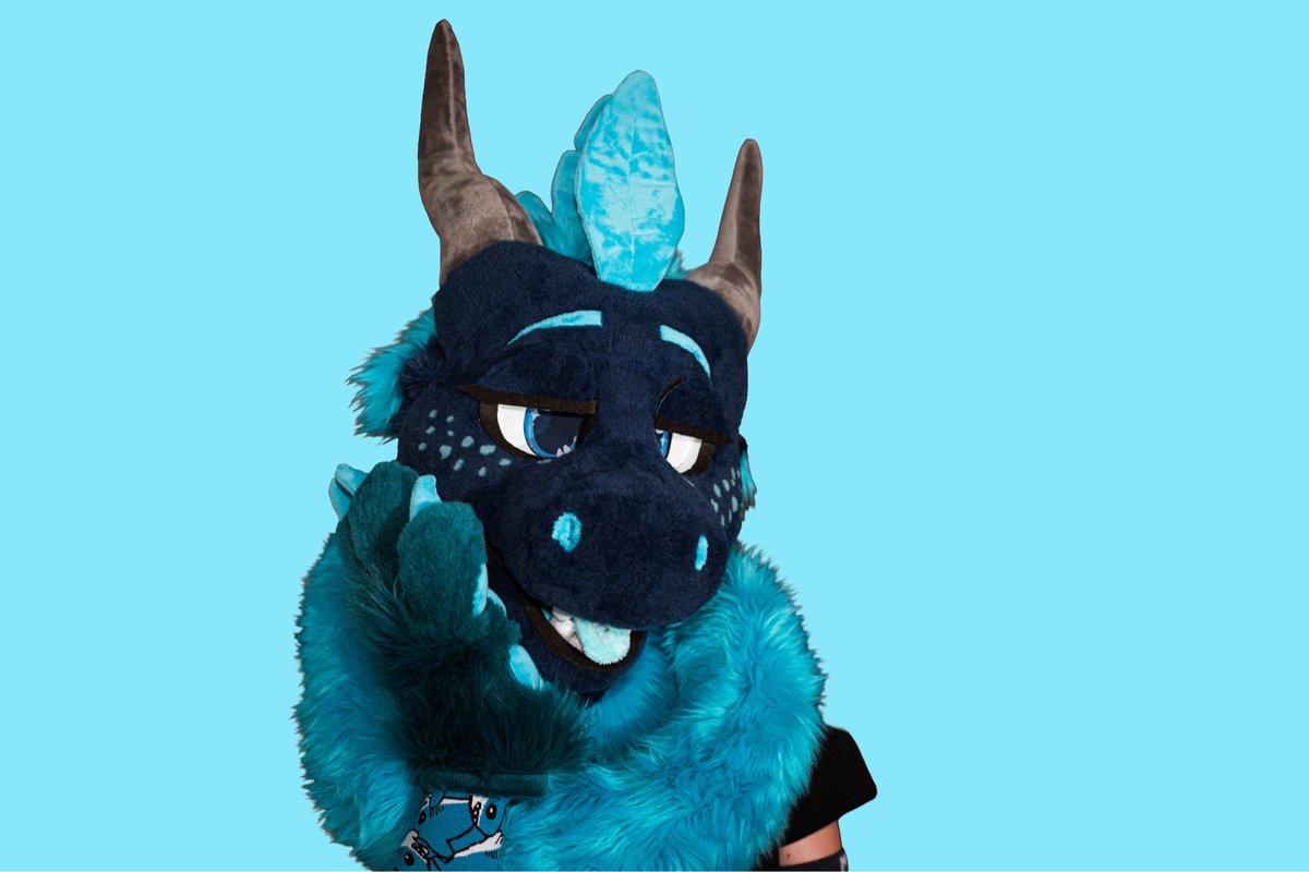OweoDragon's tweet photo. We’ve finally acquired dwagon :D

Thanks to countrymuttcreations, my dream has finally been brought to life!!

He will be made into a fullsuit soon but for now we poodle :3 https://t.co/J2xhNnZH0C