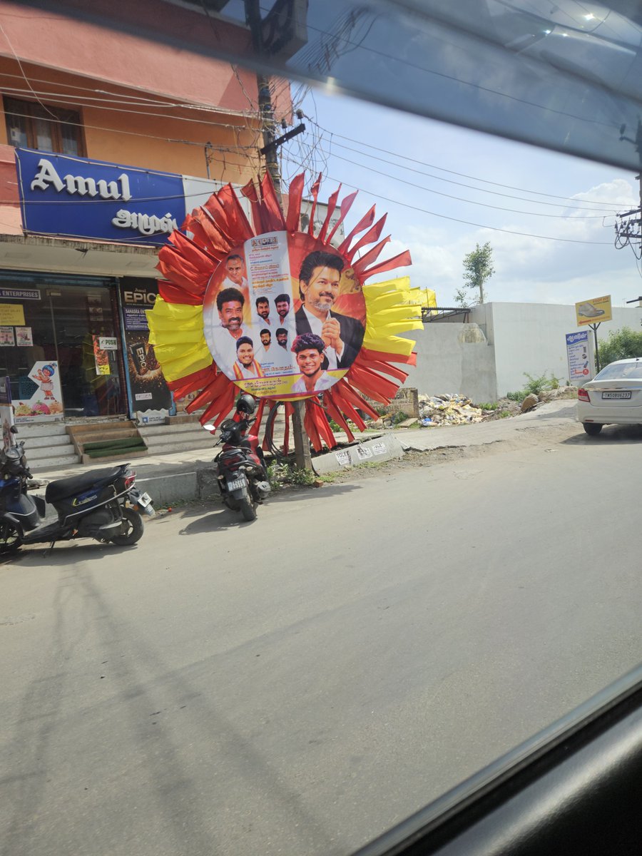 ___harish__'s tweet photo. Get rid of banner culture in TN. This is today at madipakkam chennai
@chennaicorp @CMOTamilnadu @TVKVijayHQ @EcrPSaravanann https://t.co/NFn611VCy7