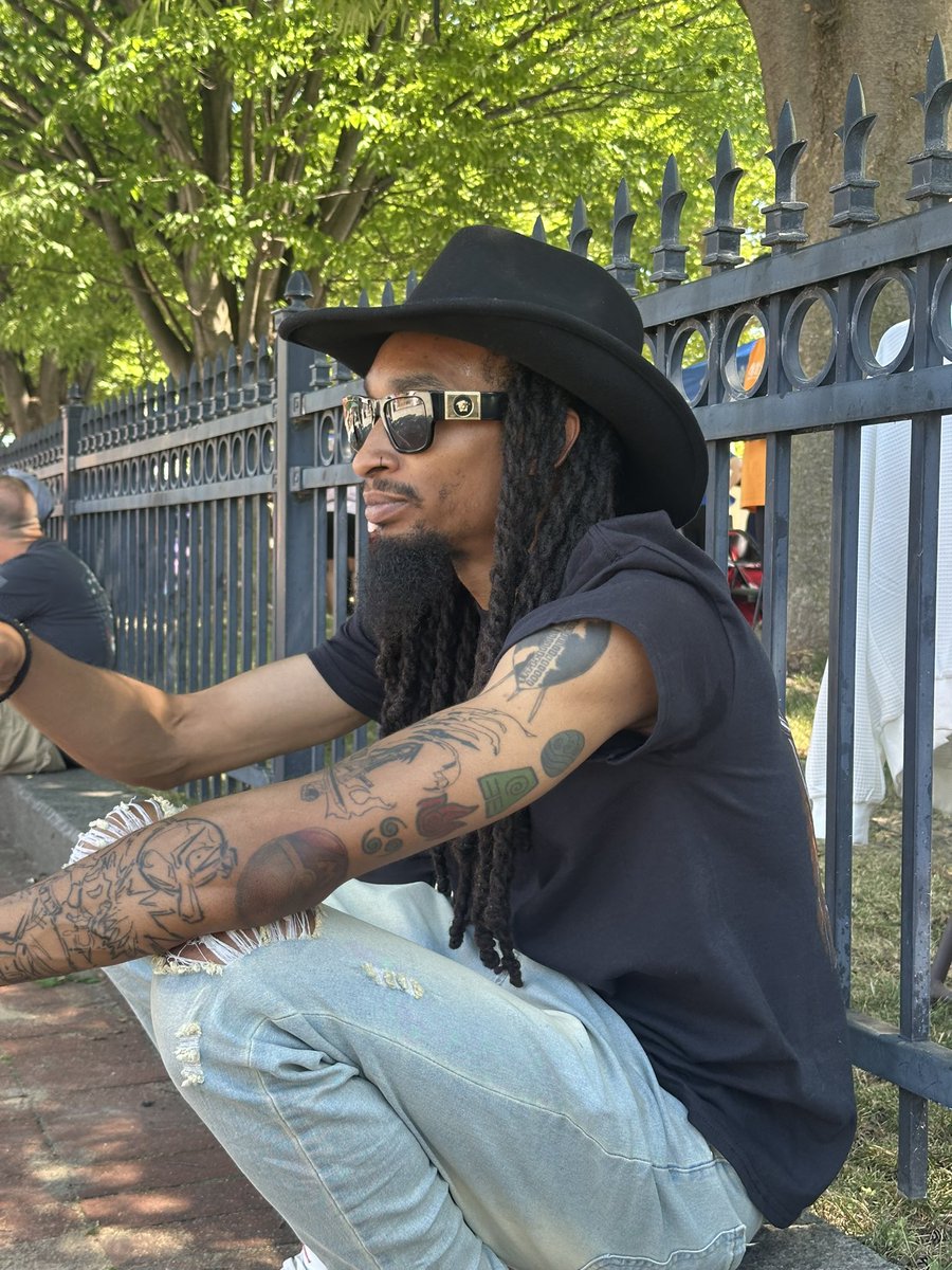 ZoloMonk's tweet photo. This ain’t all of them but still #Tattoos https://t.co/x3tO7PVBIx