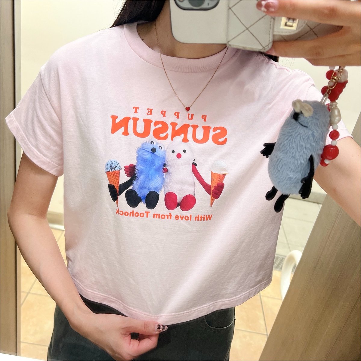jam__vanilla's tweet photo. もー 毎日毎日あっついなー🫠

暑さのせいで疲れるし 疲れるからイライラしちゃうから🥺
スンスンTシャツを着て 無理矢理に元気だしてる💙 https://t.co/K45h49loK8