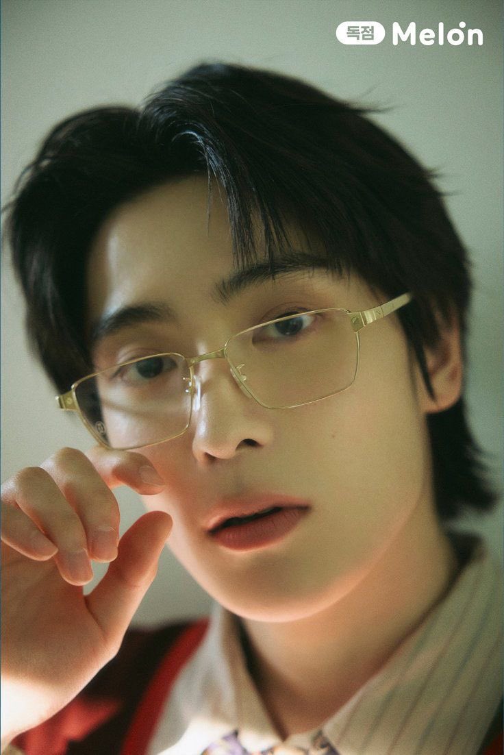 _nneocityy's tweet photo. 의상 Dandelion 때 생각남🥹🥹 https://t.co/c9bj6LsNXO