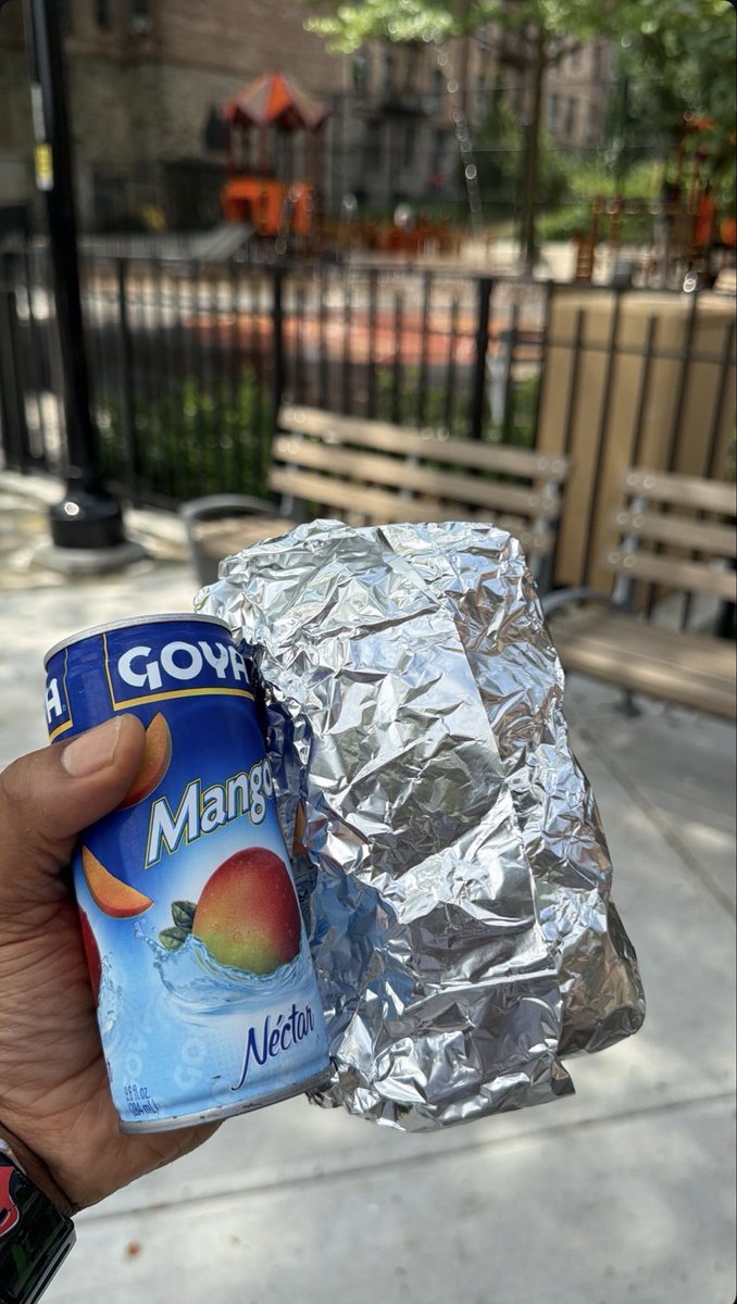 XVanGlo's tweet photo. Saturday 8/1 https://t.co/9aNdBujN79