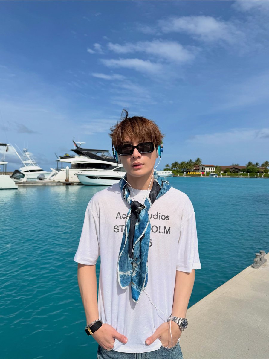 krist_est's tweet photo. Cr. Ig kristtps
(2/8/2026)

จบทริปนี้ด้วยความประทับใจและมีรูปสวยๆมาลงทุกวัน

#GARNIERMOCHIMALDIVESXKRISTSINGTOD3
#KristPerawat https://t.co/TgQh8c1Hhe