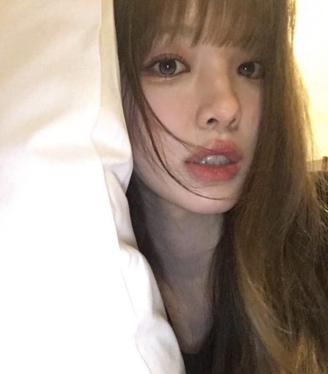 nyas2ram's tweet photo. #냐람 

유햐람이랑 키스하는 꿈 꾸고 피하는 노유냐…

“야 노유냐! 너 왜 나 피하는데”

레숭고 https://t.co/BJcTJMFvg2