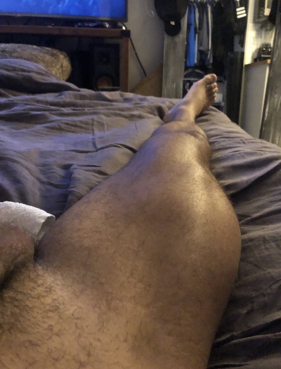 El_barboncito's tweet photo. Despiértame a lengüetazos 👅💦 https://t.co/PfgDNuHmdh