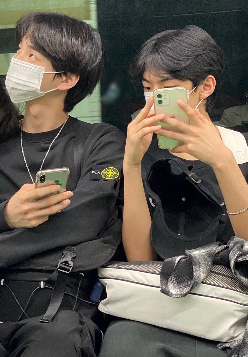 hirowitxus's tweet photo. 변하지 않는 게 있대... https://t.co/rhsGO4xjHA