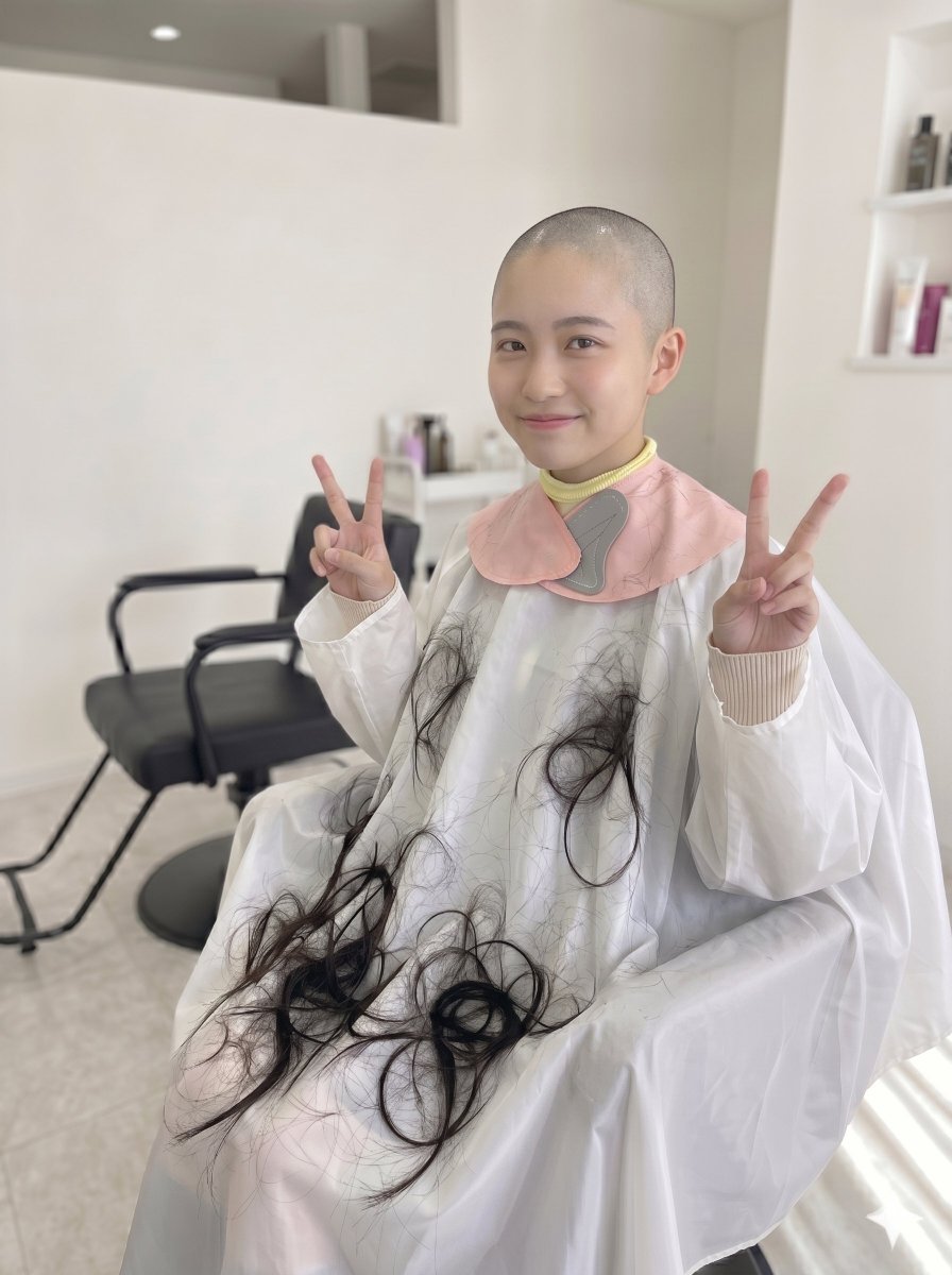 CutShave_hAIr's tweet photo. #女子高生の放課後ヘアカット
〜青春に響くバリカンの音～　Vol.31

#坊主女子AI生成画像 https://t.co/pZ6dYD4WD1