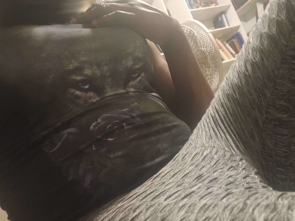 LexiTheWulf's tweet photo. body of a goddess https://t.co/TdGdXcFNzs