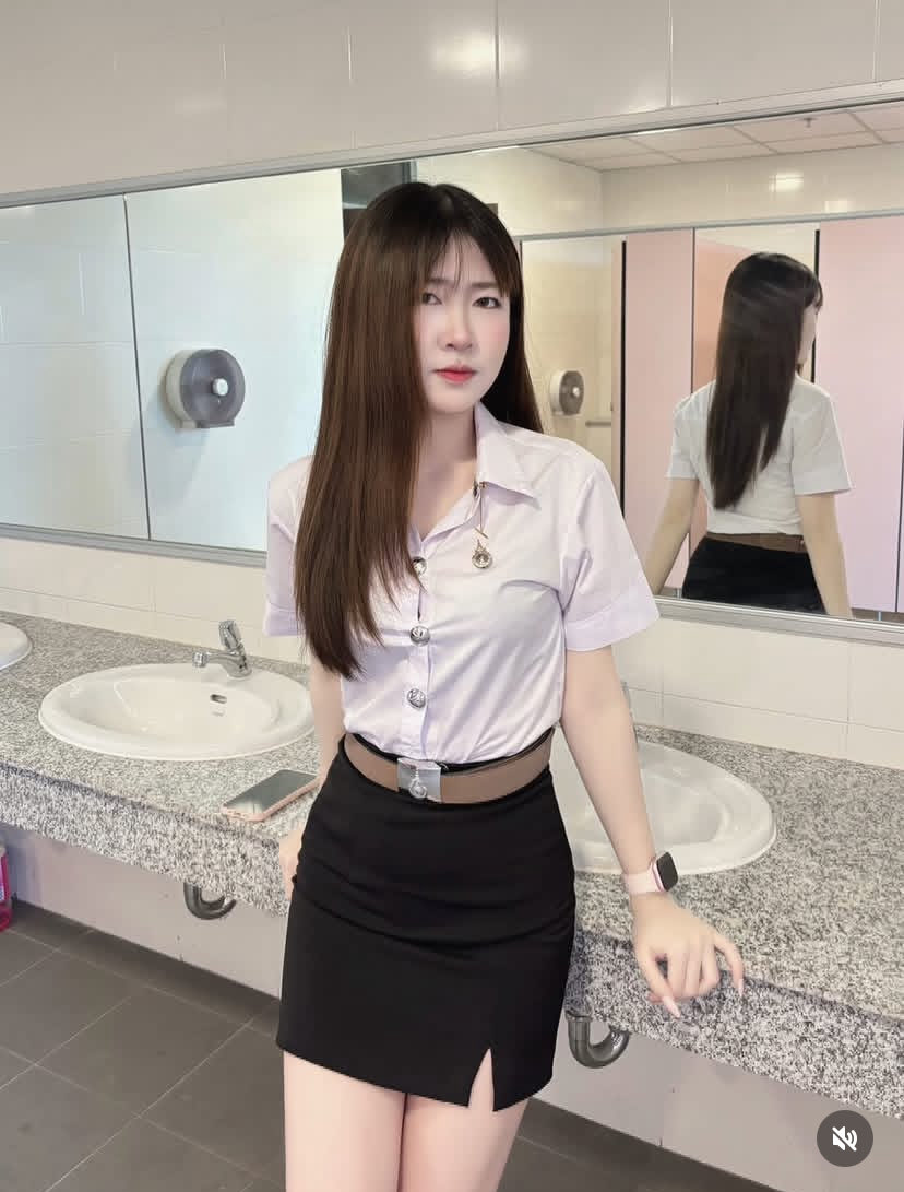 jackrock_tv's tweet photo. ดาว ตต เรียน มข. สนใจไหมงับ https://t.co/21WUZUAPOO