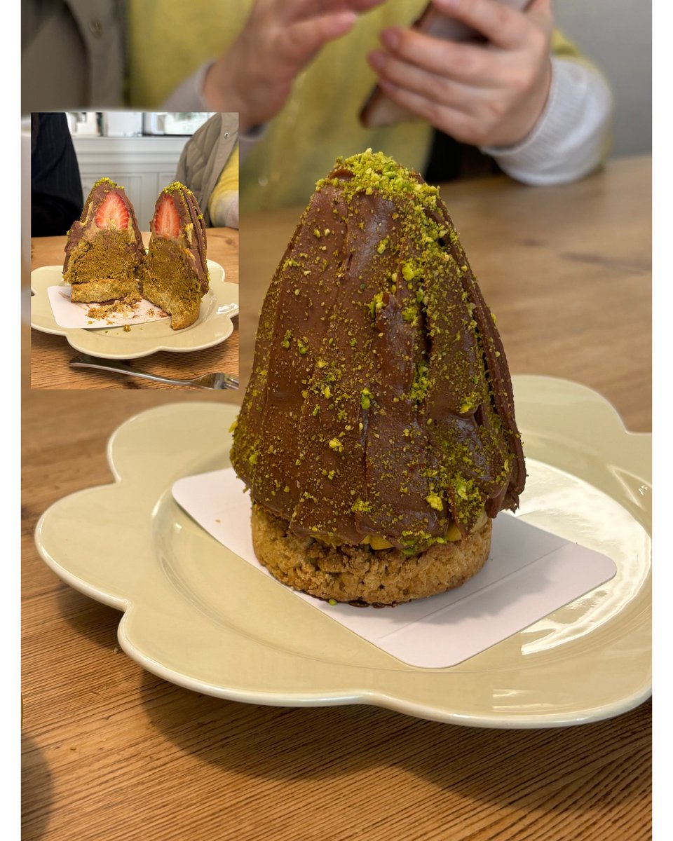 joo2uney's tweet photo. 2026.06.20 ✍🏻

➀ 올리페페 @olipepe_seoul
▫️- 청계천 뷰 보면서 먹을 수 있는 ! 이 날은 행사 때문에 천막으로 가려져있어서 보이지 않았던 😅 내부는 넓고 한적하면서 이탈리아에 온 듯한 ◡̈ 입구 쪽에 화덕이 보여서 음식 만들어지는 모습도 볼 수 있는 .ᐟ 식전빵이 다른 곳과 다르게… https://t.co/wScWE7FlMV
