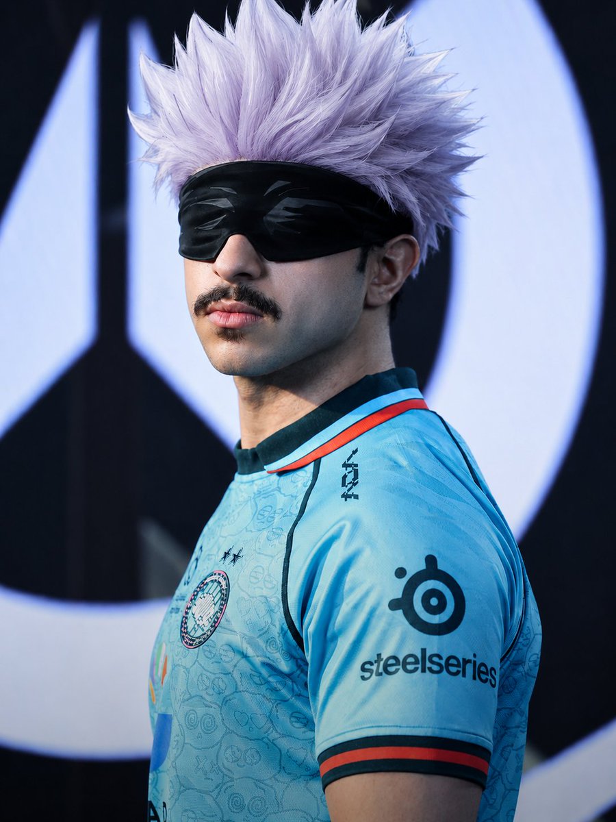 Kn_x__'s tweet photo. The best HDPS of today VS the best DPS of all the time https://t.co/oJErBpLiFX