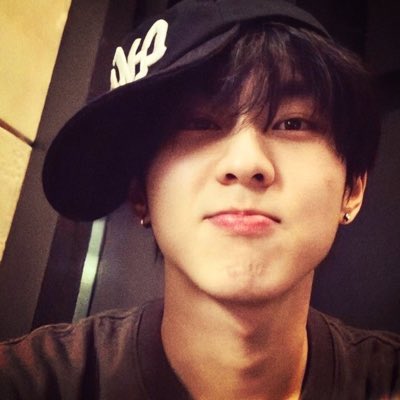 babyleaderz's tweet photo. #FotoProfilBaru udah mirip tenxi belom ? https://t.co/coOv6eqi2r