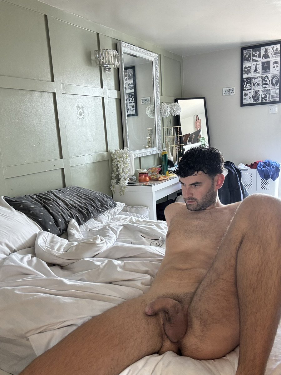 kjamesx1's tweet photo. Love a good naked Sunday 😈😈😈 https://t.co/ptQdcT03PV