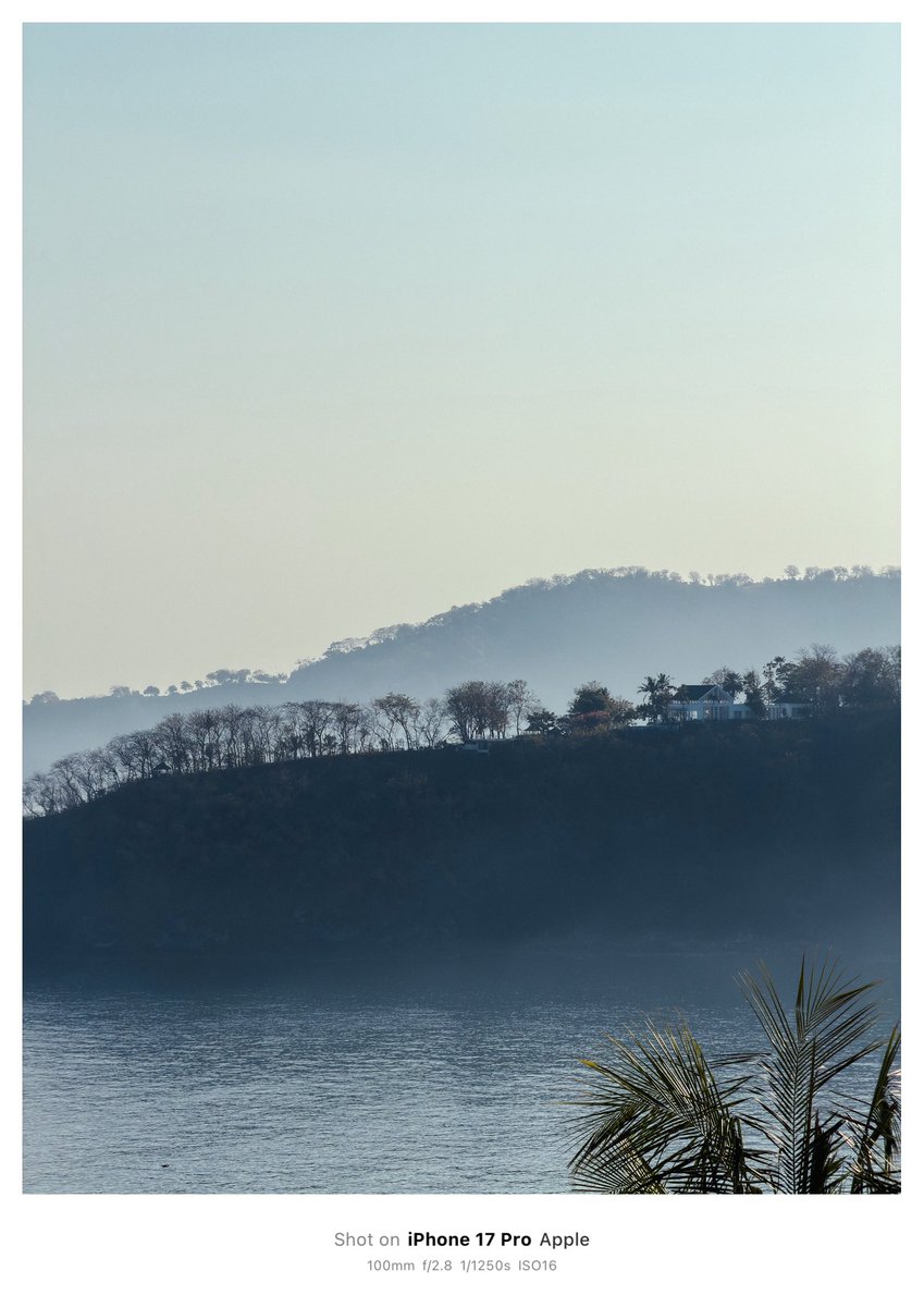 ramirils's tweet photo. Morning biking vibe in Lombok. What a view! #Lombok #Biking https://t.co/WfXGgJdL4j
