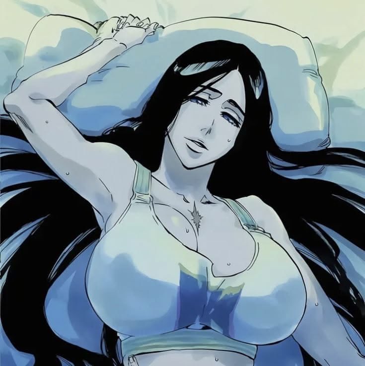Rangiku_X's tweet photo. Unohana is tired and sleepy 🌚 https://t.co/RrOzTcZxye