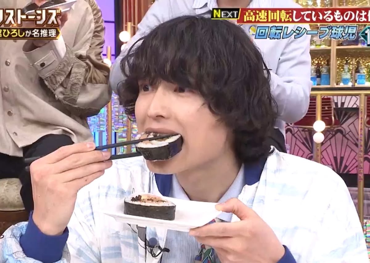 hoku_zz6's tweet photo. もぐもぐしてる北斗全部かわいい
 #松村北斗 https://t.co/Ltf1yio1vX