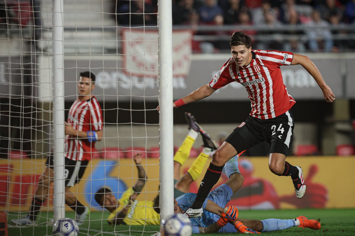 EdelpOficial's tweet photo. 😤 Un gol se grita como Tomás Palacios. ¡Que sea el primero de muchos! ❤️⚽ https://t.co/DSSzZgWKS9