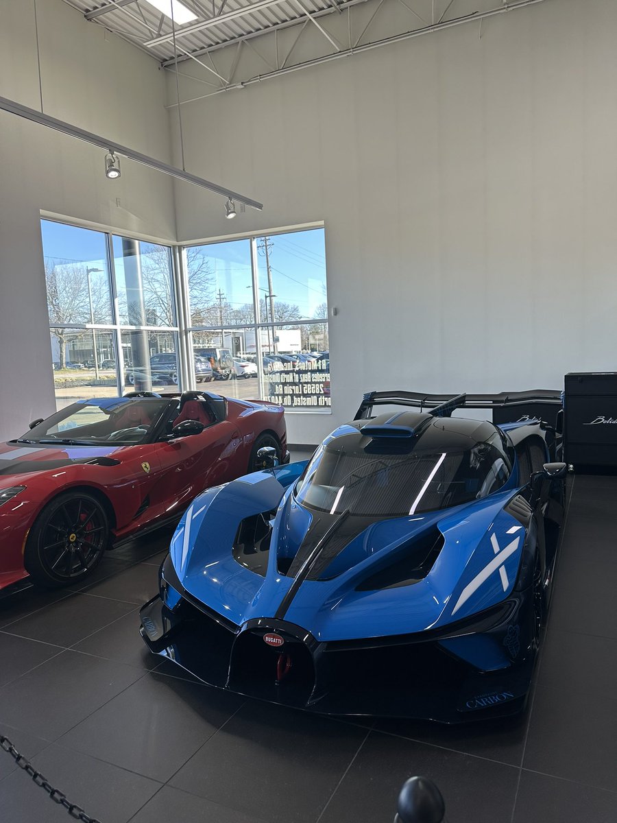 giantwangman's tweet photo. @adarok_ @KinyobiBiru @ilan_bmn It’s funny bc European cars do very well here. lol. 

Like how can you hate on Volvo buddy? 
Took these photos yesterday in Ohio. 

Oh and here was this 1/40 Bugatti at the Porsche dealership 2 miles from my house https://t.co/mxhQpT2Vz5