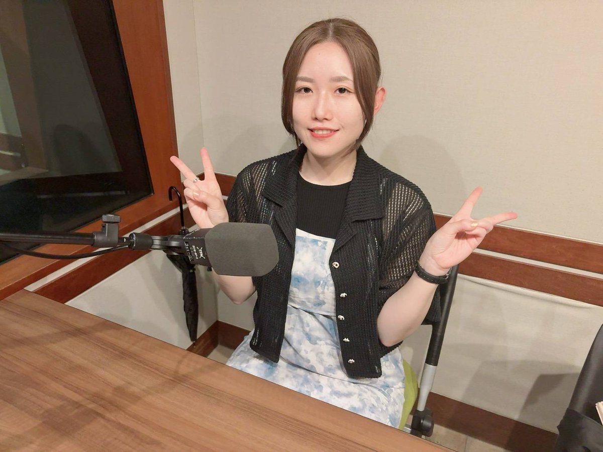 Ikumi_Radio's tweet photo. 【#長谷川育美 公式ラジオ(決)】
第103回配信中📡

今回はオープニングでキュアエクレールのお話🩵
 フォトメモリーでは『名探偵プリキュア！展』の思い出を語っています🔎

視聴は↓から
https://t.co/kiaGu6Xl7K

#長谷川育美公式 https://t.co/EAQMYuqWiS