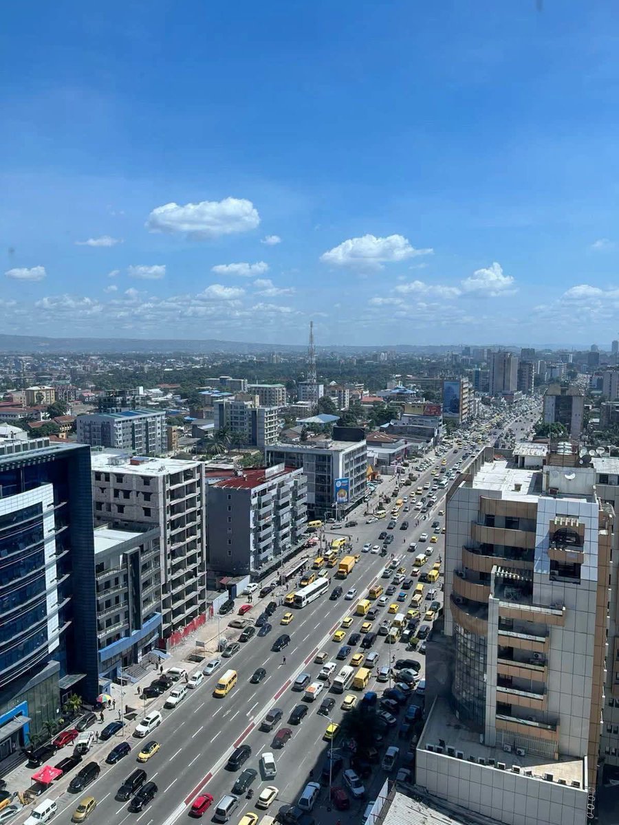 ConnaisAfrique's tweet photo. 🇨🇩 Avec plus de 18 millions d’habitants, la capitale de la République démocratique du Congo (RDC), Kinshasa, s’impose comme la plus grande ville francophone du monde, devant Paris.

#Kinshasa #RDC