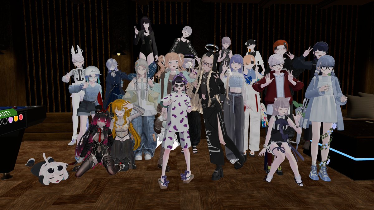 sanosuke0123vrc's tweet photo. #TAGERI_VRC
ビリヤードバーTAGERIさんにお邪魔しました！
楽しかったです！
2枚目は私に勝ってはしゃぐそなつさん https://t.co/q7YJ7eiITC
