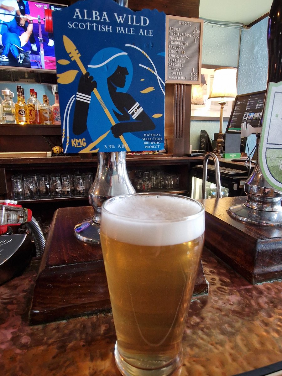 danielrbates82's tweet photo. 📍The Jinglin' Geordie, Edinburgh
Drink: Alba Wild Scottish Pale Ale by KMG
Pub number 1281 visited since 16th August 2021.
My pub review: https://t.co/QLMpNgYHHm
#pub #bars #beer #beers #ale #beerlover #beerlovers #craftbeer https://t.co/rsqEZNtMqL