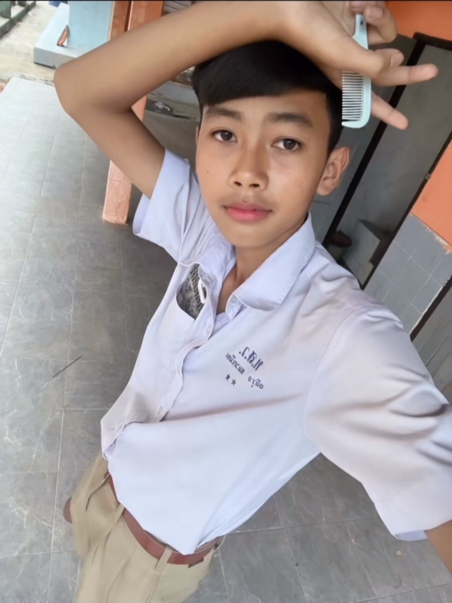 Anirutgay002's tweet photo. คุณครูครับผมขออนุญาติไปปัสสาวะครับ💦 https://t.co/H5NTTM2xDy