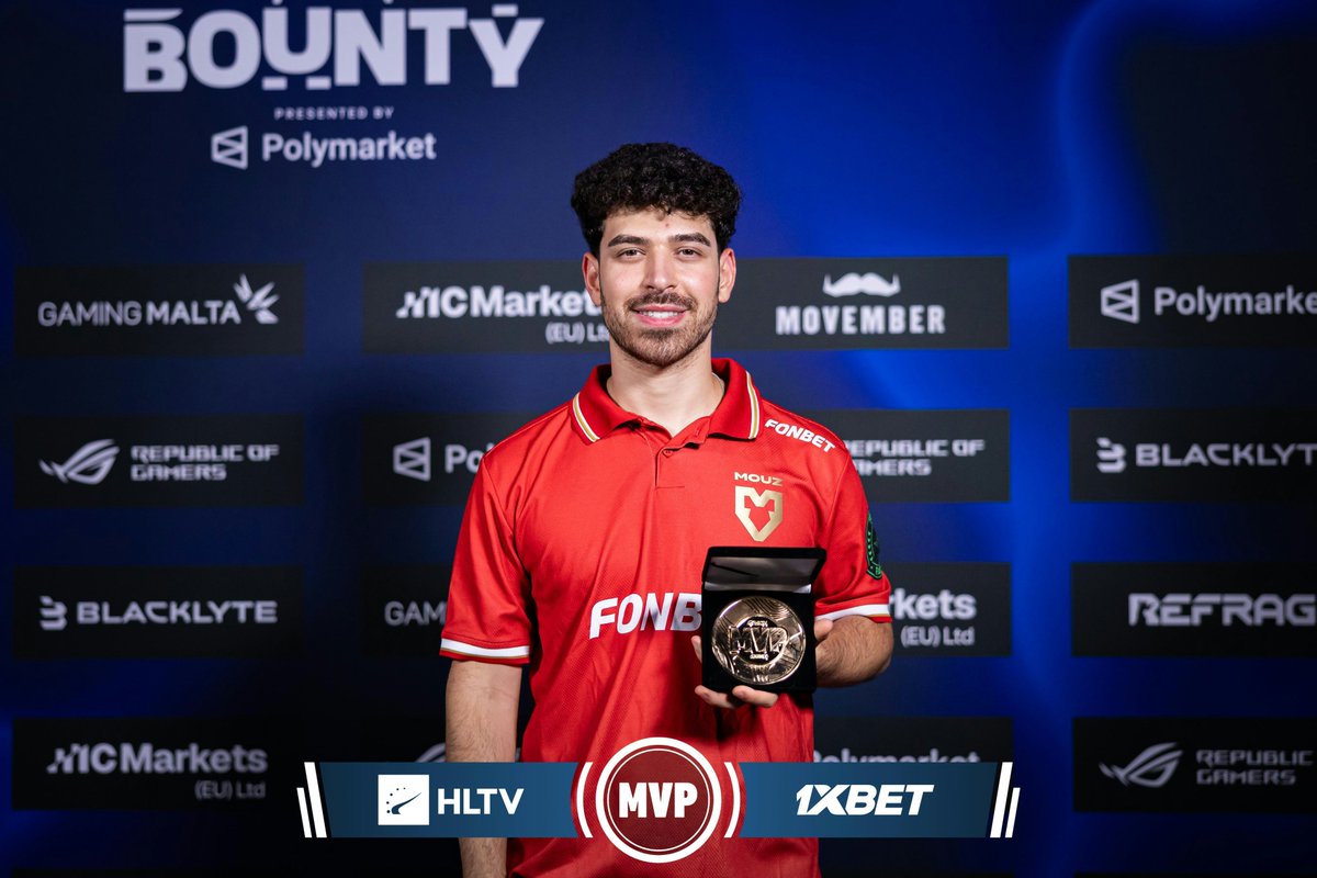 HLTVorg's tweet photo. Spinx leaves BLAST Bounty with more than just a trophy 🥇 https://t.co/oKpDXQ8Ipf